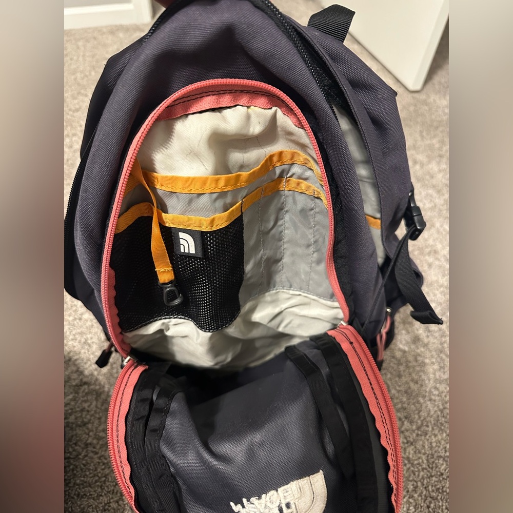 The North Face Black and Coral Backpack - Picture 4 of 6
